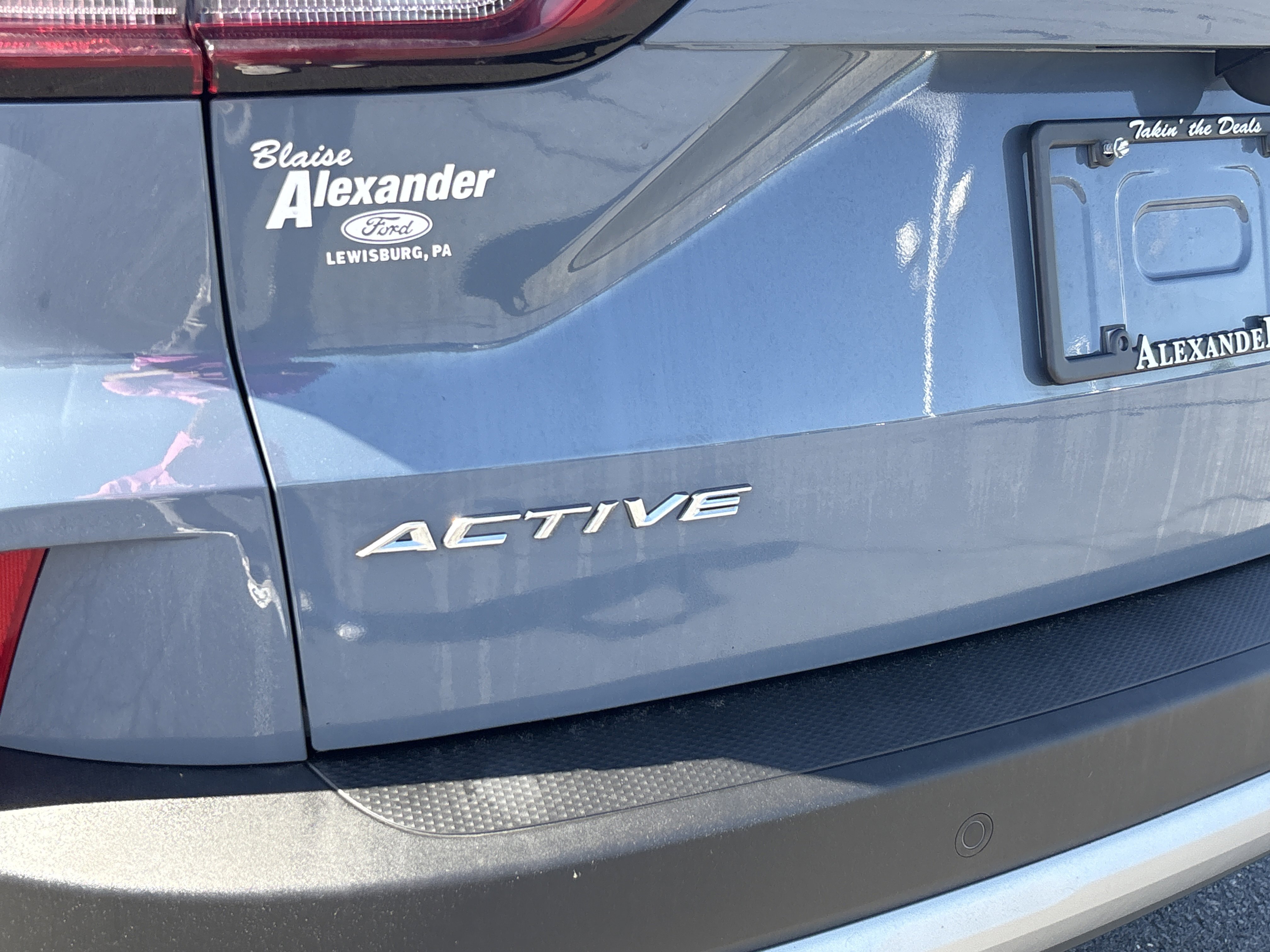 Certified 2026 Ford Escape Active w/ Tech Pack #1 AWD/4WD image 6