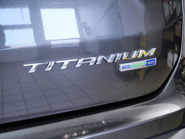 Certified 2020 Ford Edge Titanium w/ Canadian Touring Package AWD/4WD image 7