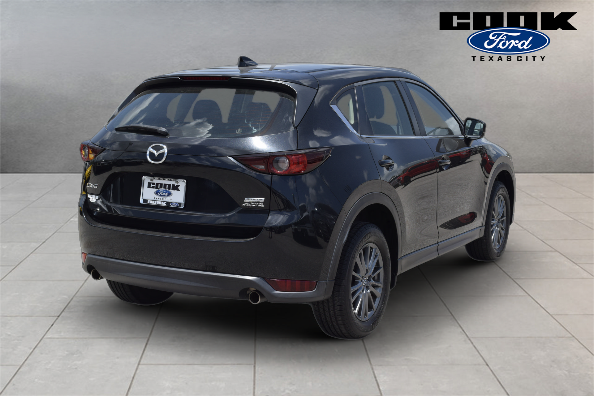 Used 2017 MAZDA CX-5 Sport FWD image 3
