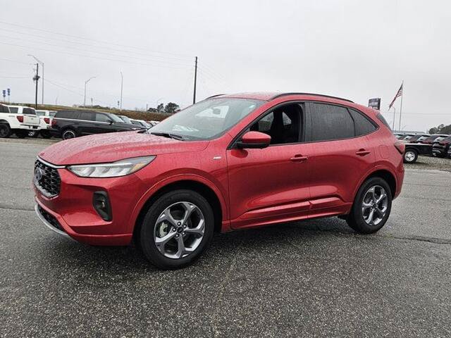 Certified 2023 Ford Escape ST-Line Select w/ Tech Pack #2 AWD/4WD image 3
