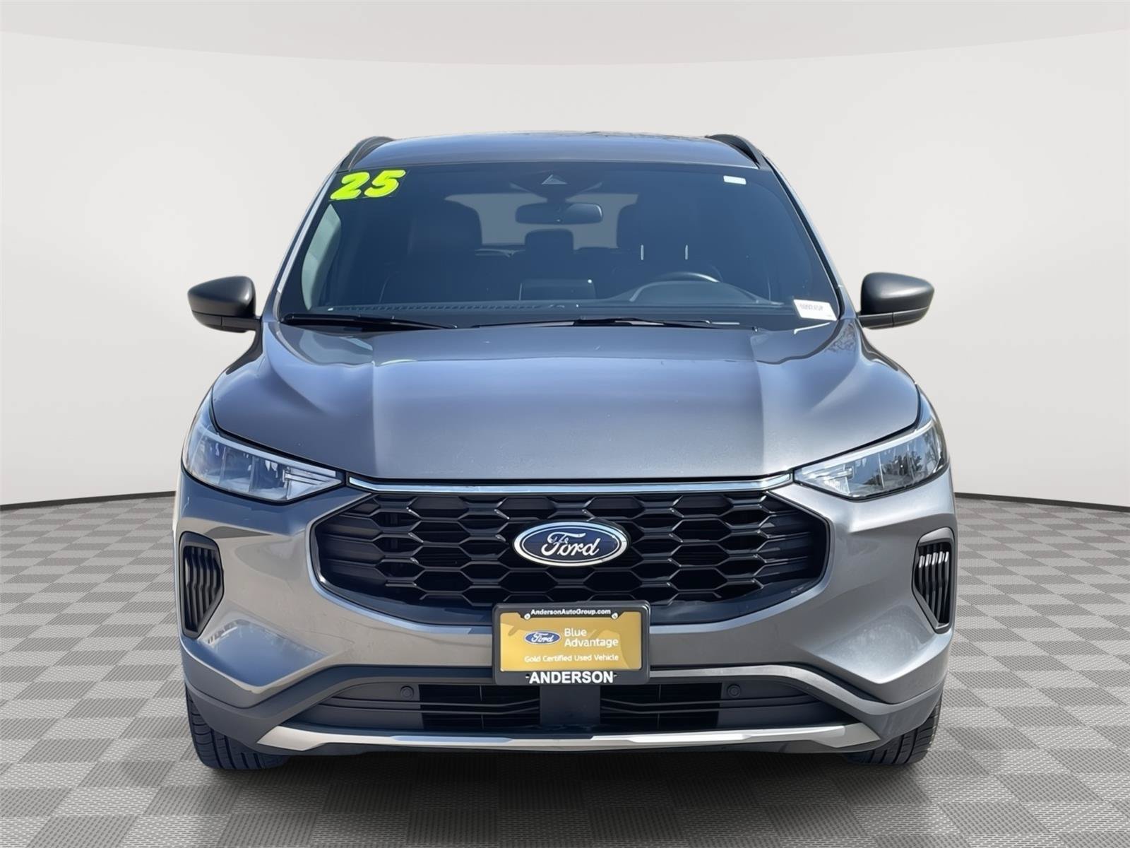 Certified 2025 Ford Escape ST-Line FWD image 4