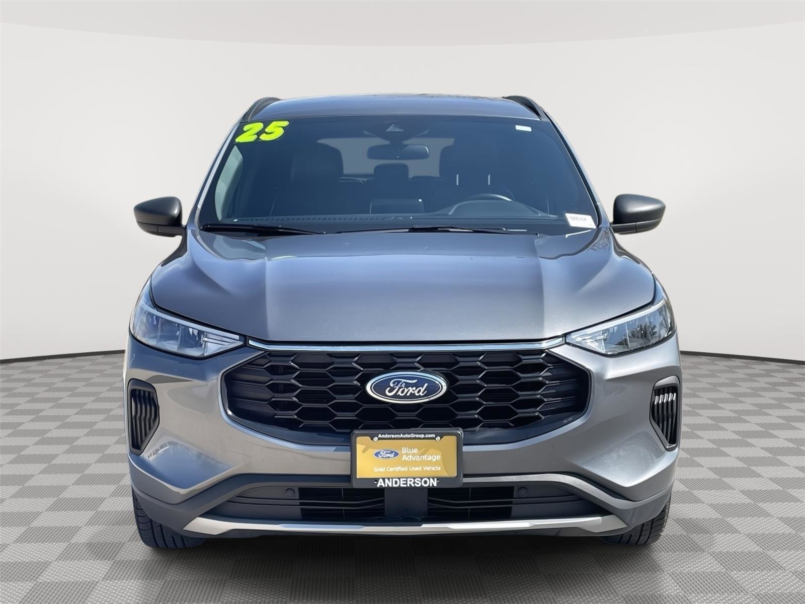 Certified 2025 Ford Escape ST-Line FWD image 4