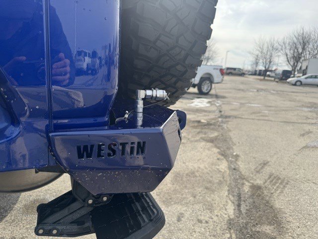 Used 2018 Jeep Wrangler Unlimited Sahara image 8