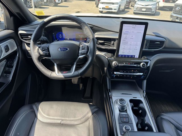 Certified 2022 Ford Explorer ST w/ Equipment Group 401A AWD/4WD image 17