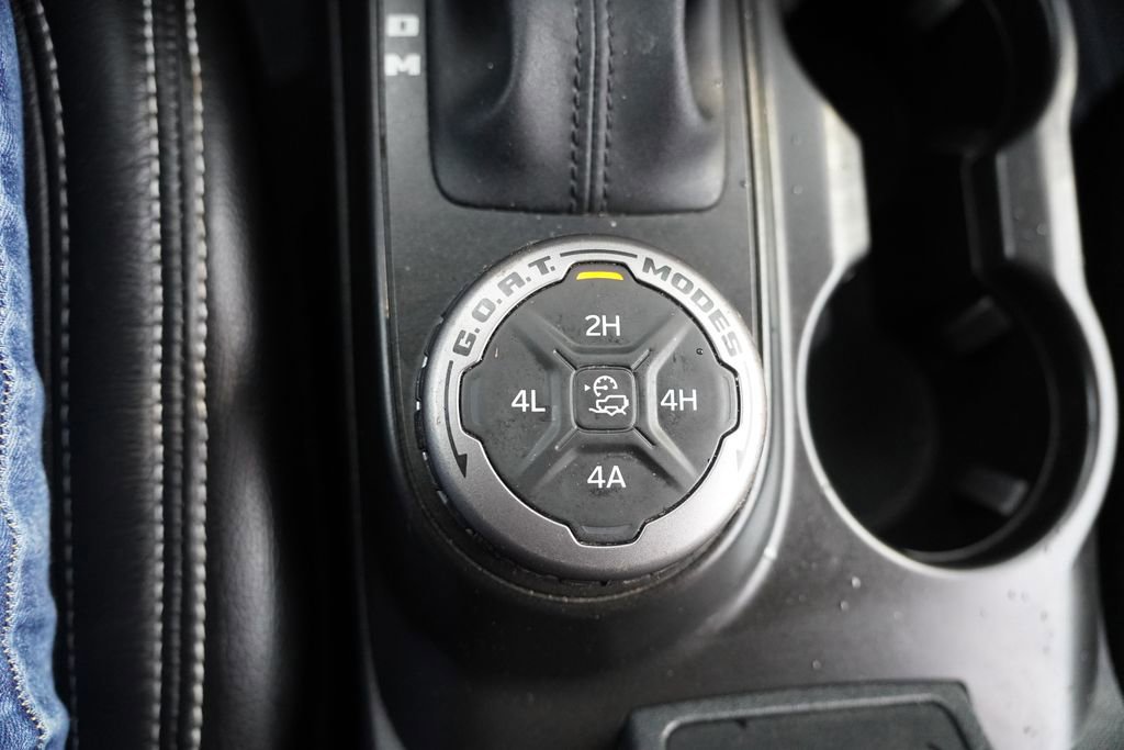 Certified 2023 Ford Bronco Big Bend w/ Sasquatch Package image 26