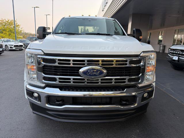 Certified 2025 Ford F450 XLT w/ 360-Degree Camera Package AWD/4WD image 2