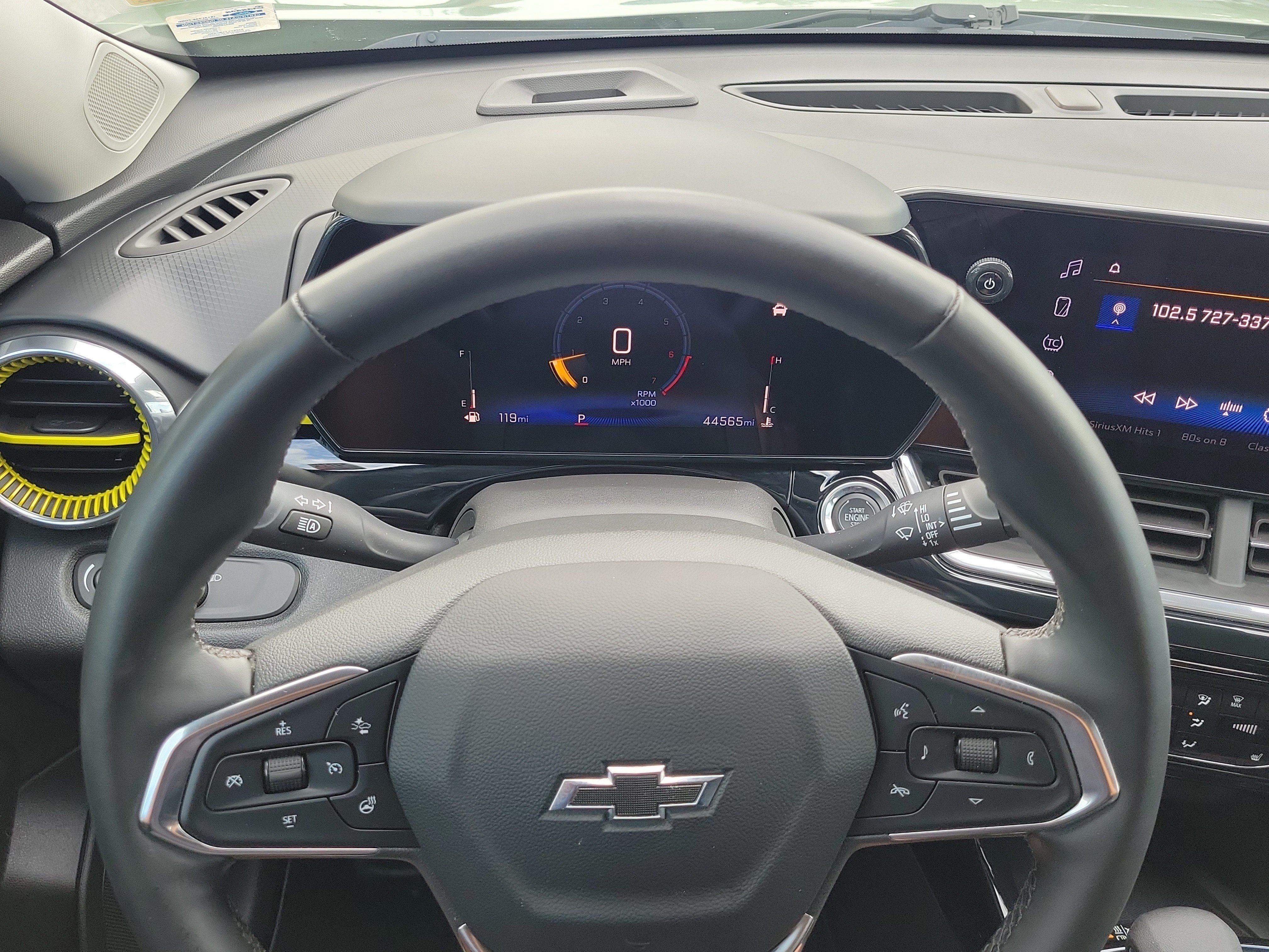 Used 2024 Chevrolet Trax ACTIV w/ Sunroof Package FWD image 22