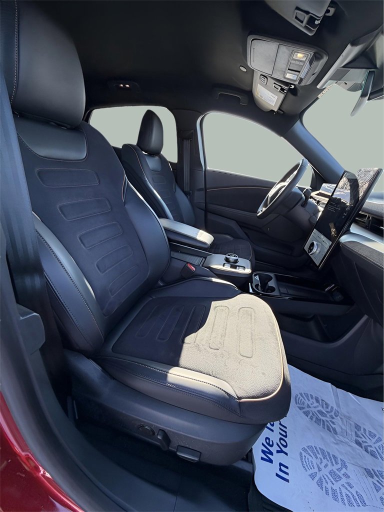 Certified 2022 Ford Mustang Mach-E GT image 18