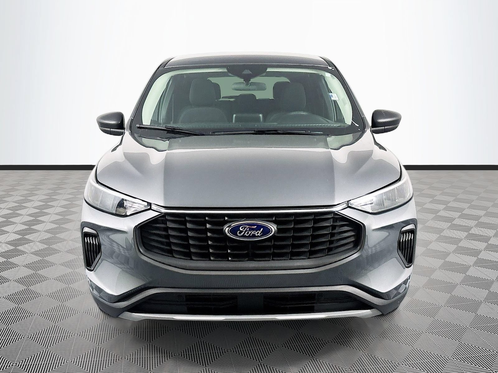 Certified 2025 Ford Escape Active FWD image 2