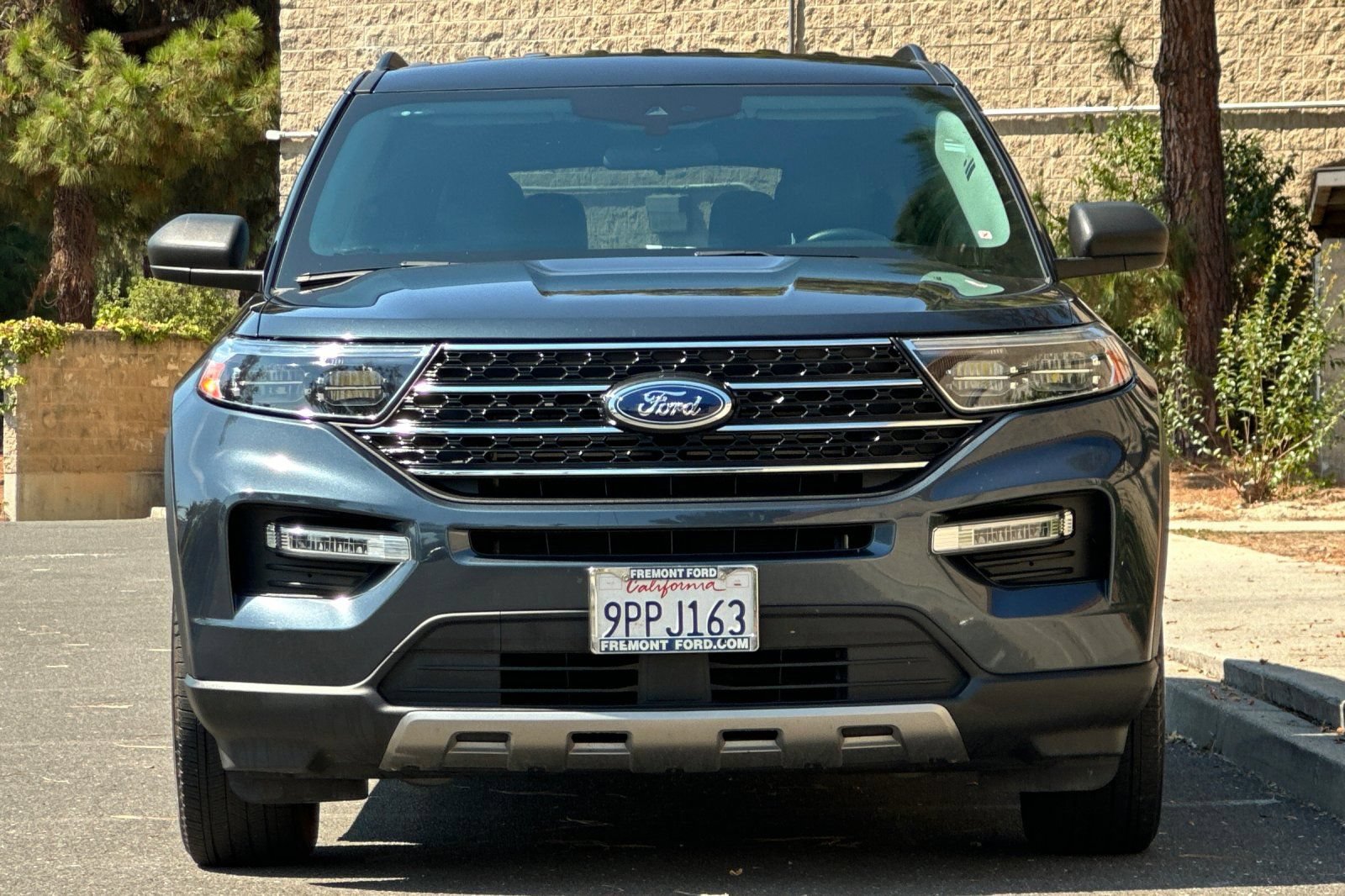 Certified 2024 Ford Explorer XLT w/ Equipment Group 202A AWD/4WD image 9