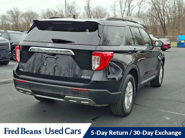 Certified 2023 Ford Explorer XLT w/ Equipment Group 202A image 7