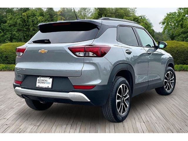 Used 2025 Chevrolet TrailBlazer LT AWD/4WD image 6