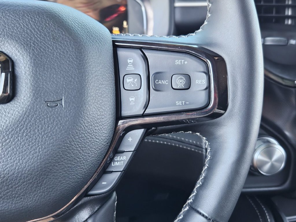 Used 2026 RAM 1500 Limited AWD/4WD image 33