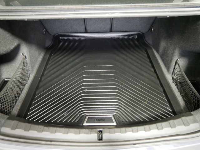 Used 2020 BMW 330i xDrive Sedan w/ Driving Assistance Package image 13