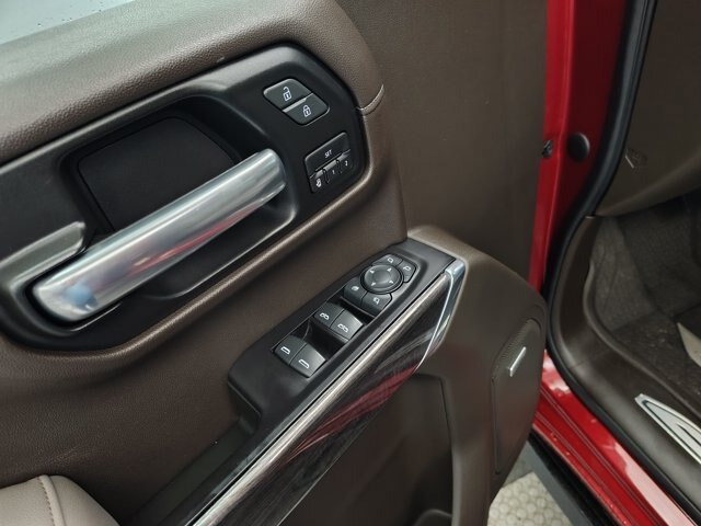 Used 2019 Chevrolet Silverado 1500 LTZ w/ LTZ Premium Package AWD/4WD image 25