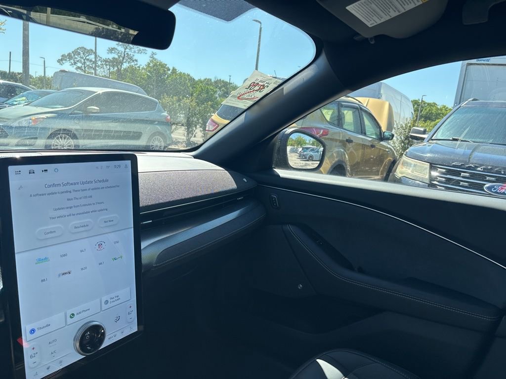 Certified 2025 Ford Mustang Mach-E GT image 15