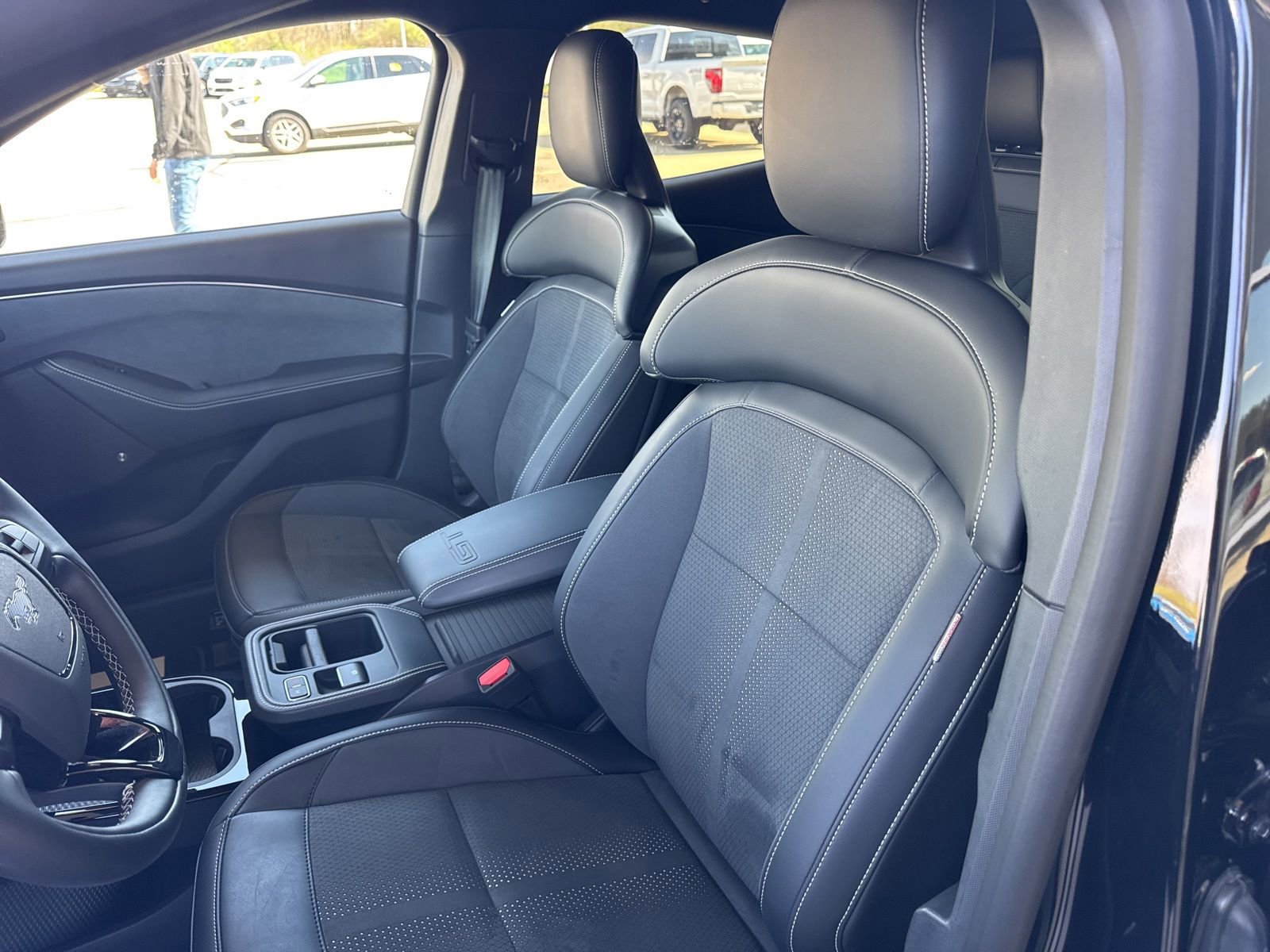 Certified 2025 Ford Mustang Mach-E GT image 21