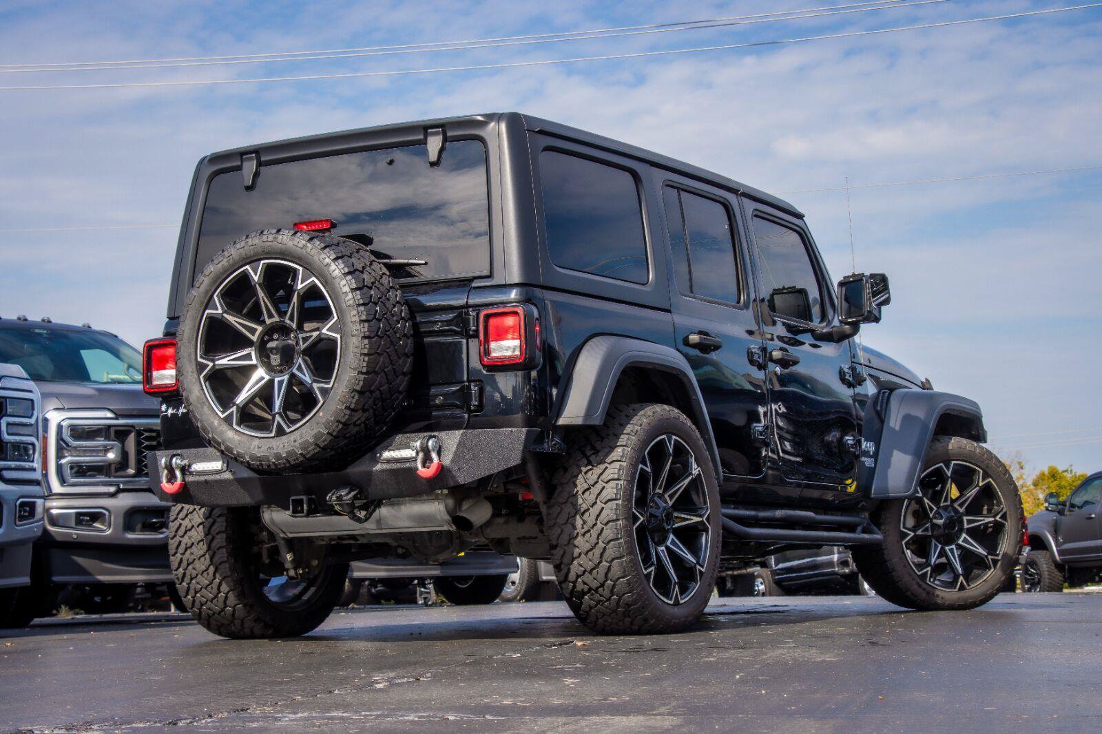 Used 2019 Jeep Wrangler Unlimited Sport AWD/4WD image 4