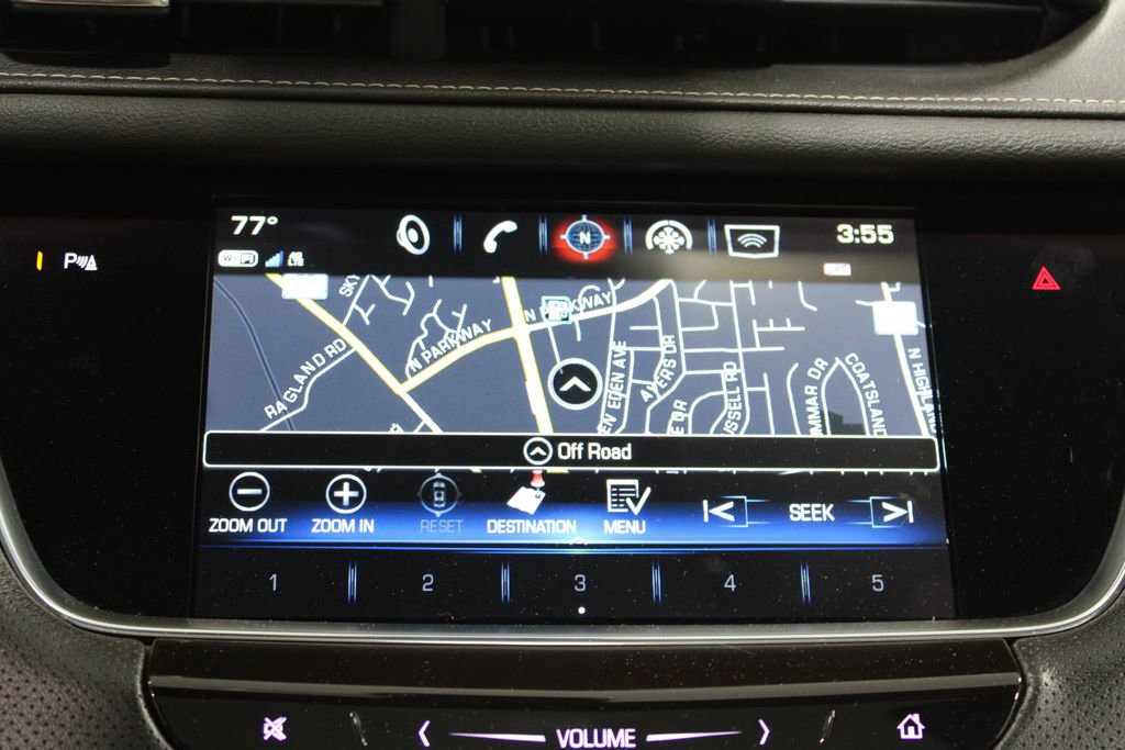 Used 2018 Cadillac XT5 Premium Luxury FWD image 49