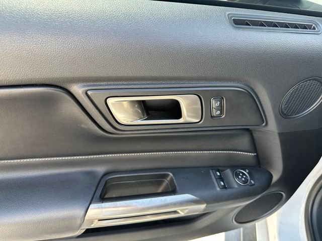 Certified 2021 Ford Mustang Shelby GT500 w/ Technology Package RWD image 19