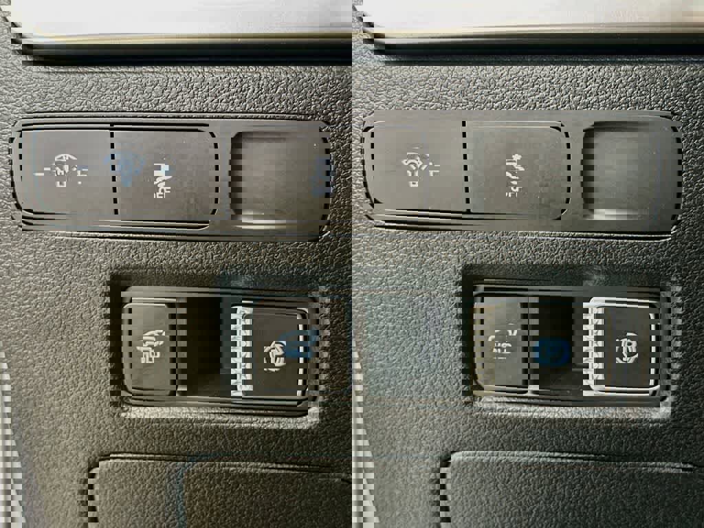 Used 2025 Hyundai Palisade SEL FWD image 25