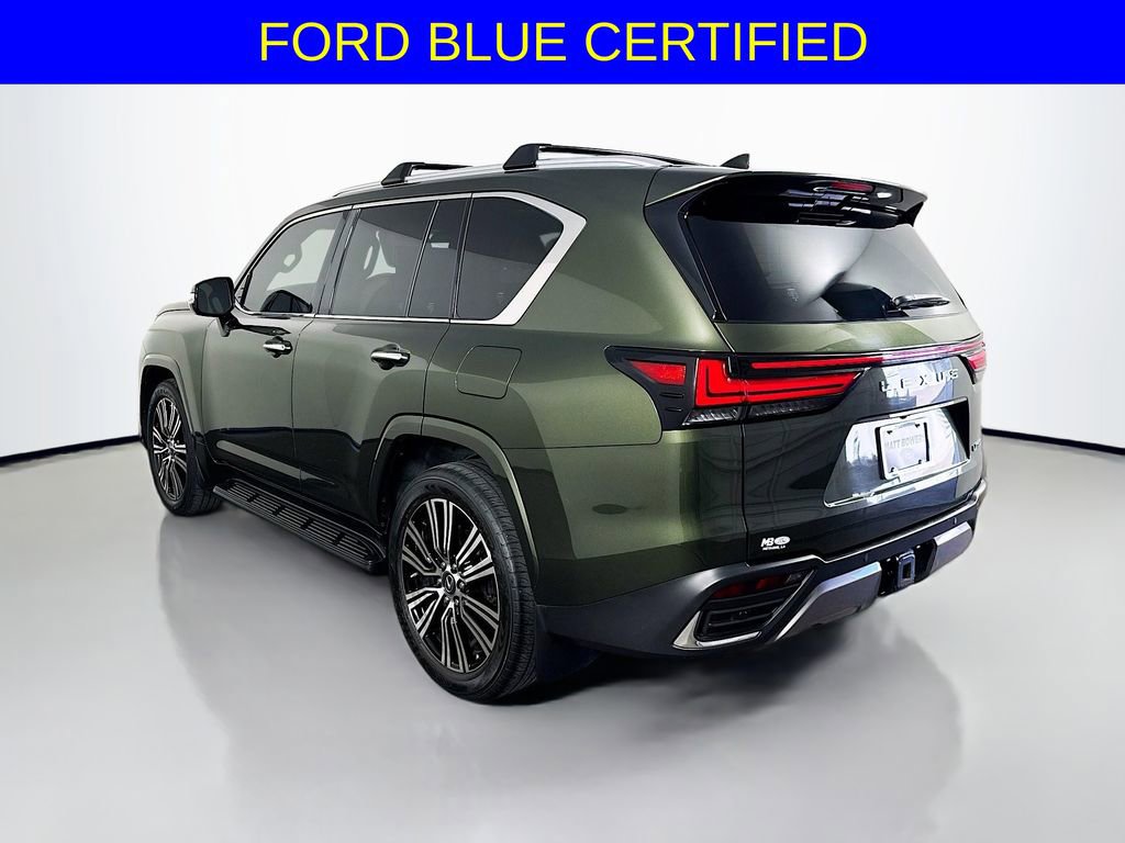 Used 2022 Lexus LX 600 4WD w/ Luxury Package image 7