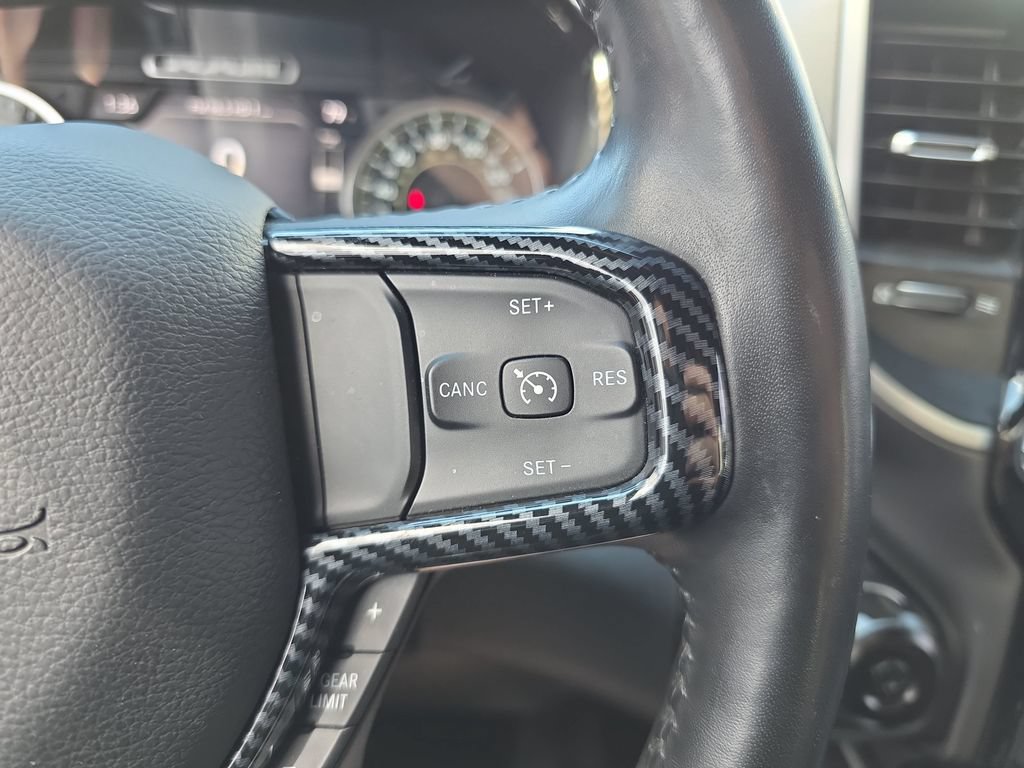 Used 2022 RAM 1500 Big Horn AWD/4WD image 15