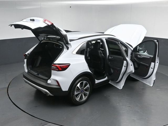Certified 2025 Ford Escape Platinum AWD/4WD image 59