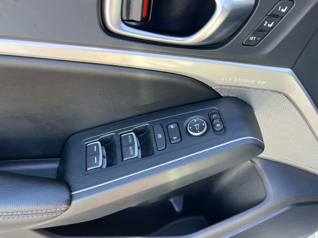 Used 2023 Acura Integra A-Spec w/ Technology Package FWD image 32