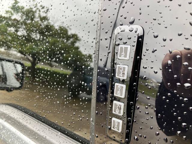 Certified 2023 Ford F150 Lariat AWD/4WD image 24