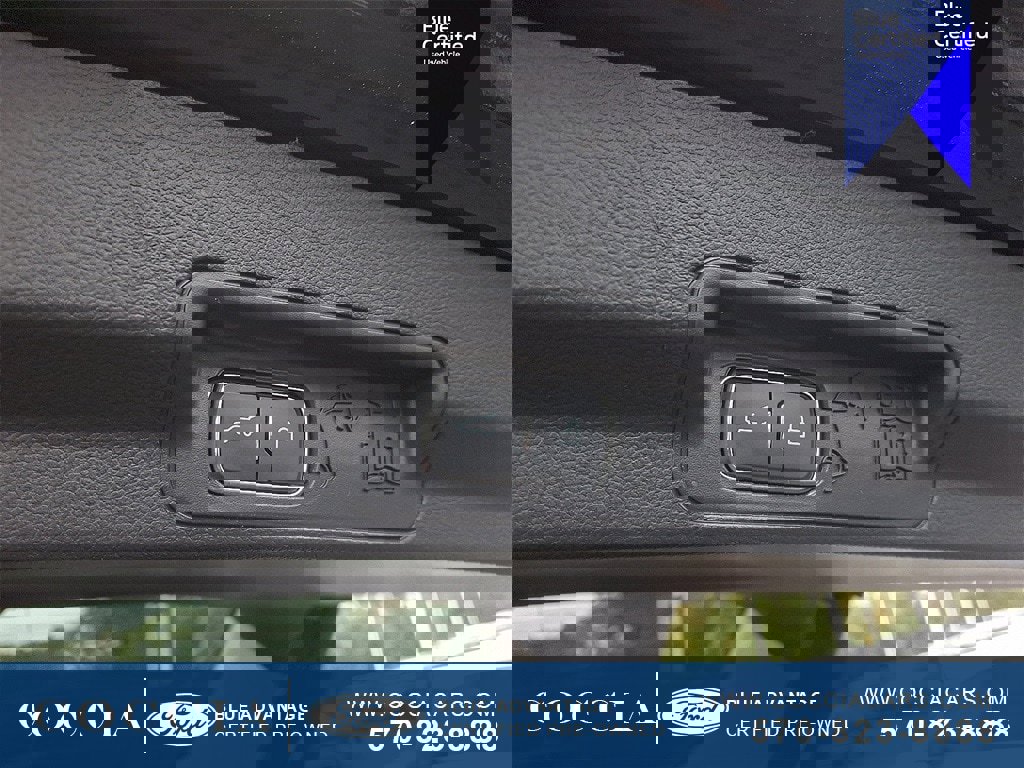 Certified 2025 Ford Explorer Active w/ Active Comfort Package image 31