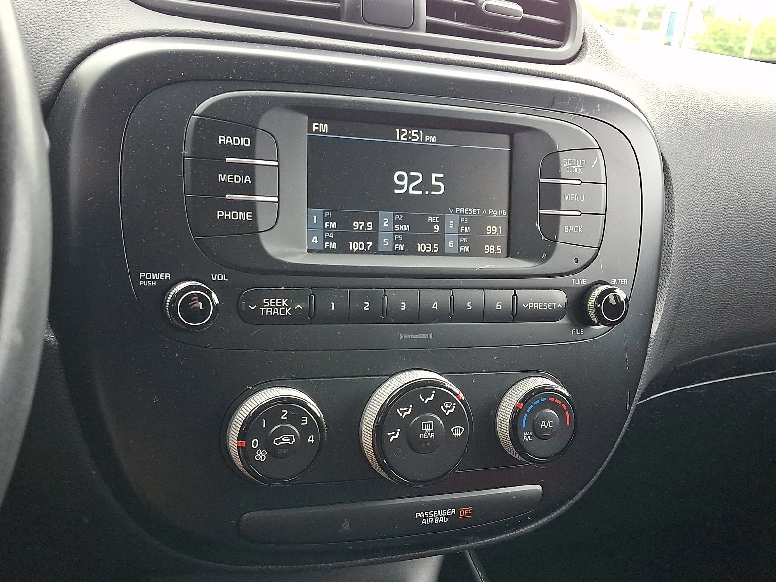 Used 2018 Kia Soul FWD image 19