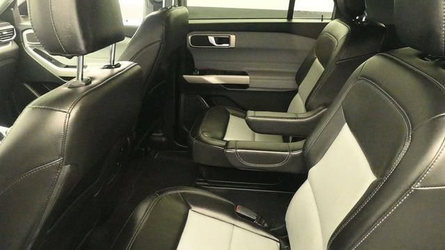 Certified 2024 Ford Explorer XLT w/ Equipment Group 202A AWD/4WD image 11
