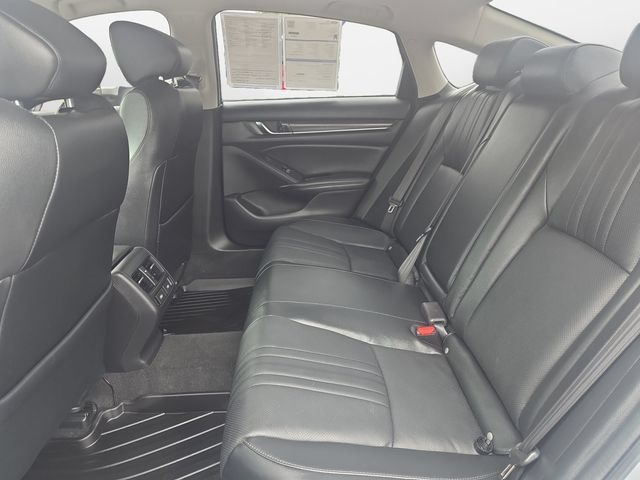 Used 2022 Honda Accord Touring image 15