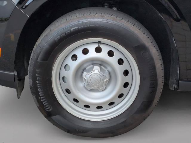 Certified 2026 Ford Maverick XL AWD/4WD image 7
