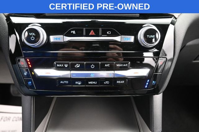 Certified 2023 Ford Explorer Limited w/ Equipment Group 301A AWD/4WD image 17