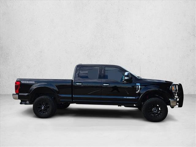 Certified 2022 Ford F250 Lariat w/ Tremor Off-Road Package AWD/4WD image 4