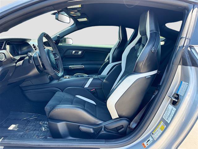 Certified 2021 Ford Mustang Shelby GT500 w/ Carbon Fiber Track Pack RWD image 23