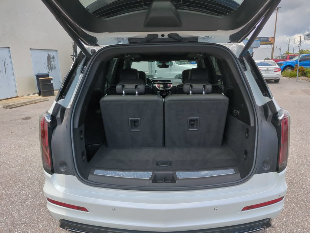 Used 2024 Cadillac XT6 Sport AWD/4WD image 14