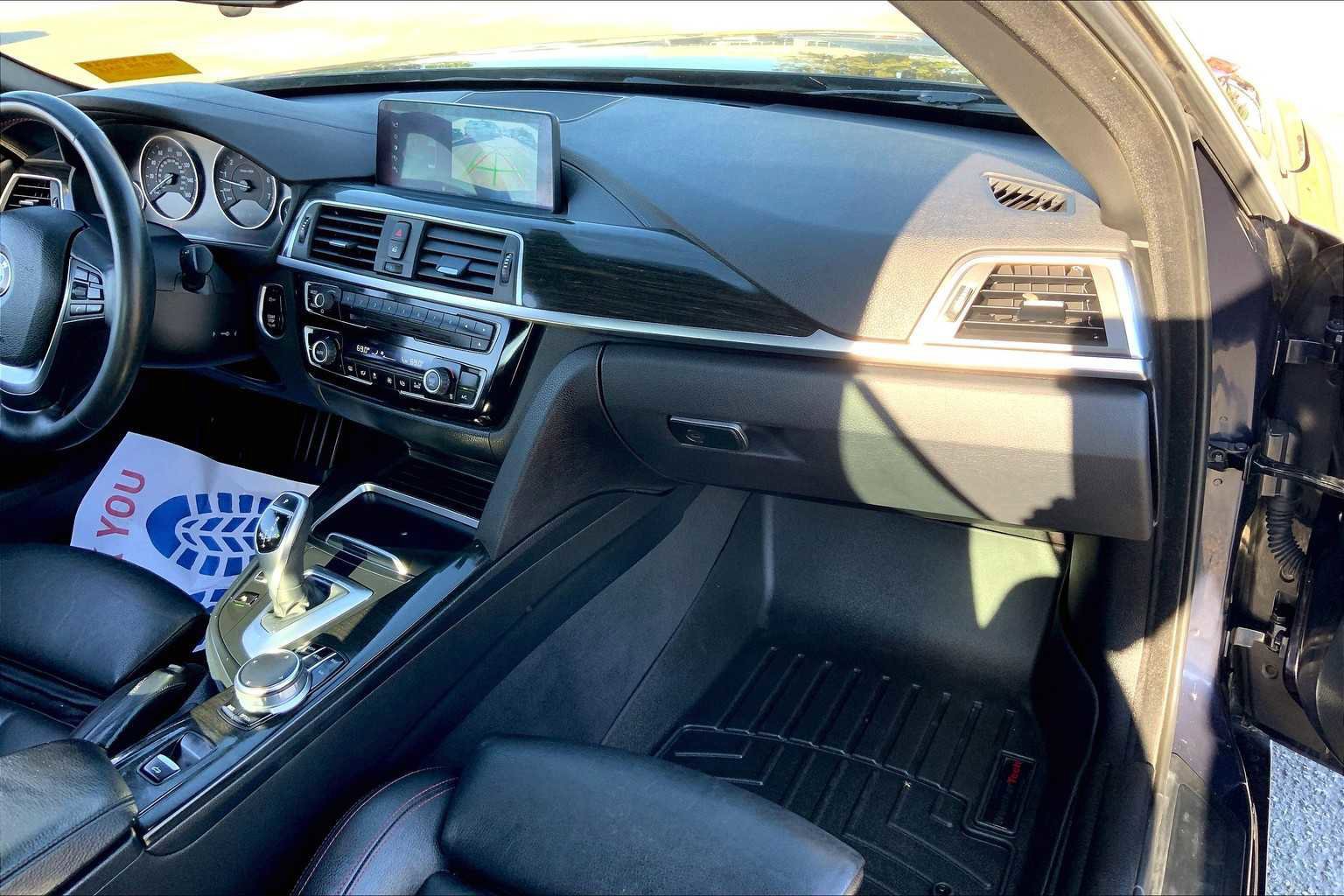 Used 2018 BMW 430i Convertible image 14