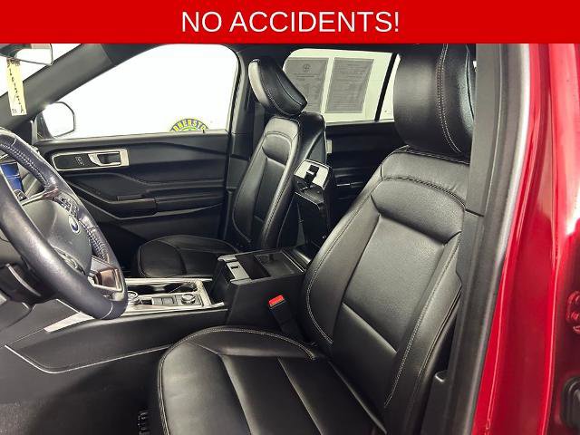 Certified 2020 Ford Explorer XLT w/ Equipment Group 202A image 11