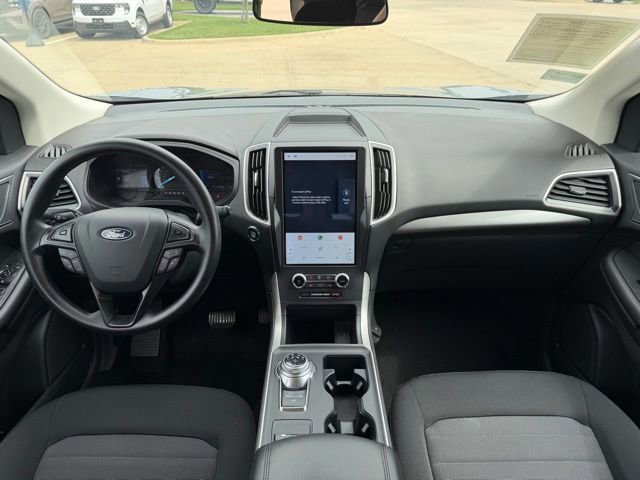 Certified 2024 Ford Edge SE w/ Black Appearance Package AWD/4WD image 20