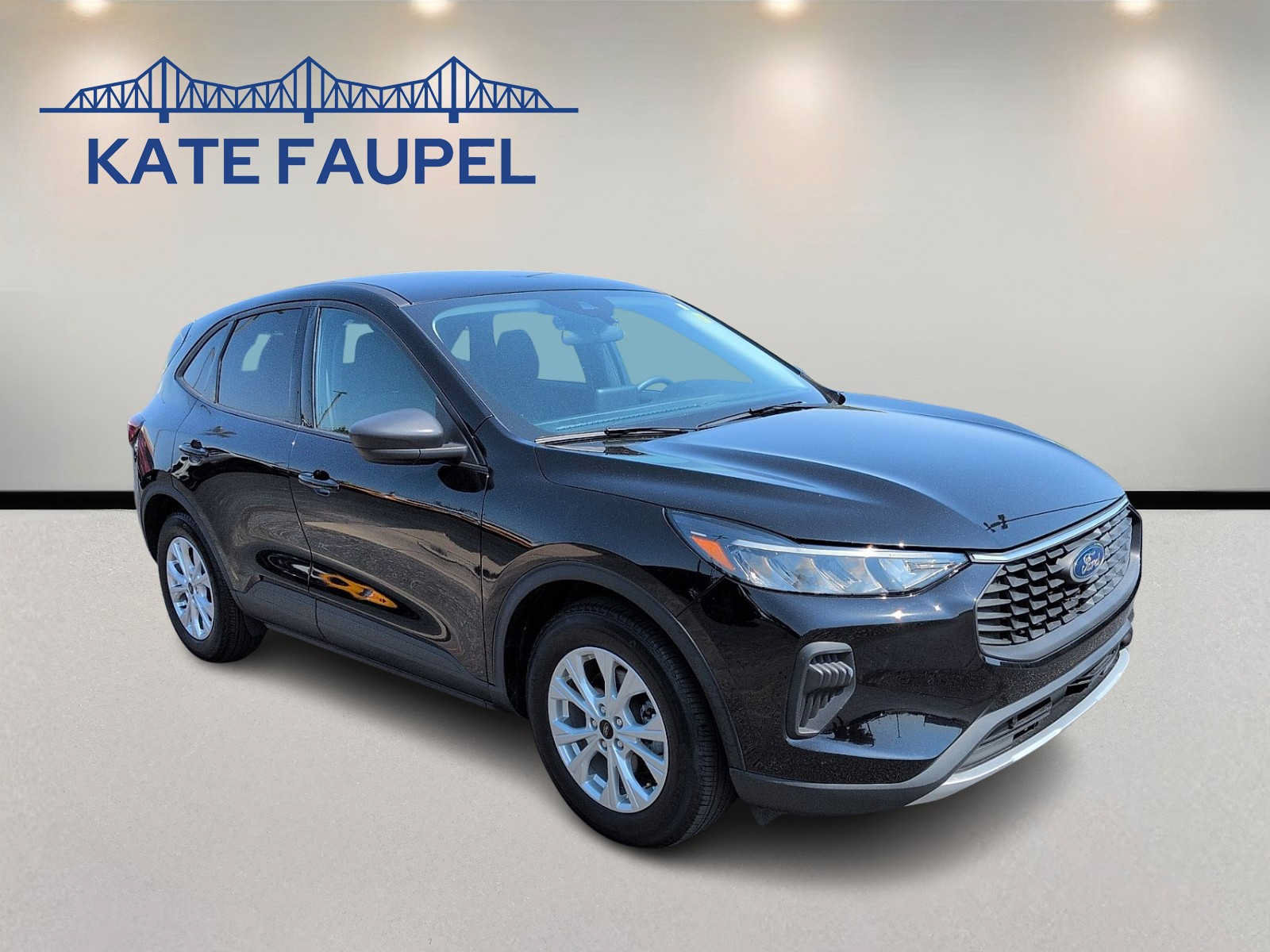Certified 2025 Ford Escape Active FWD image 1