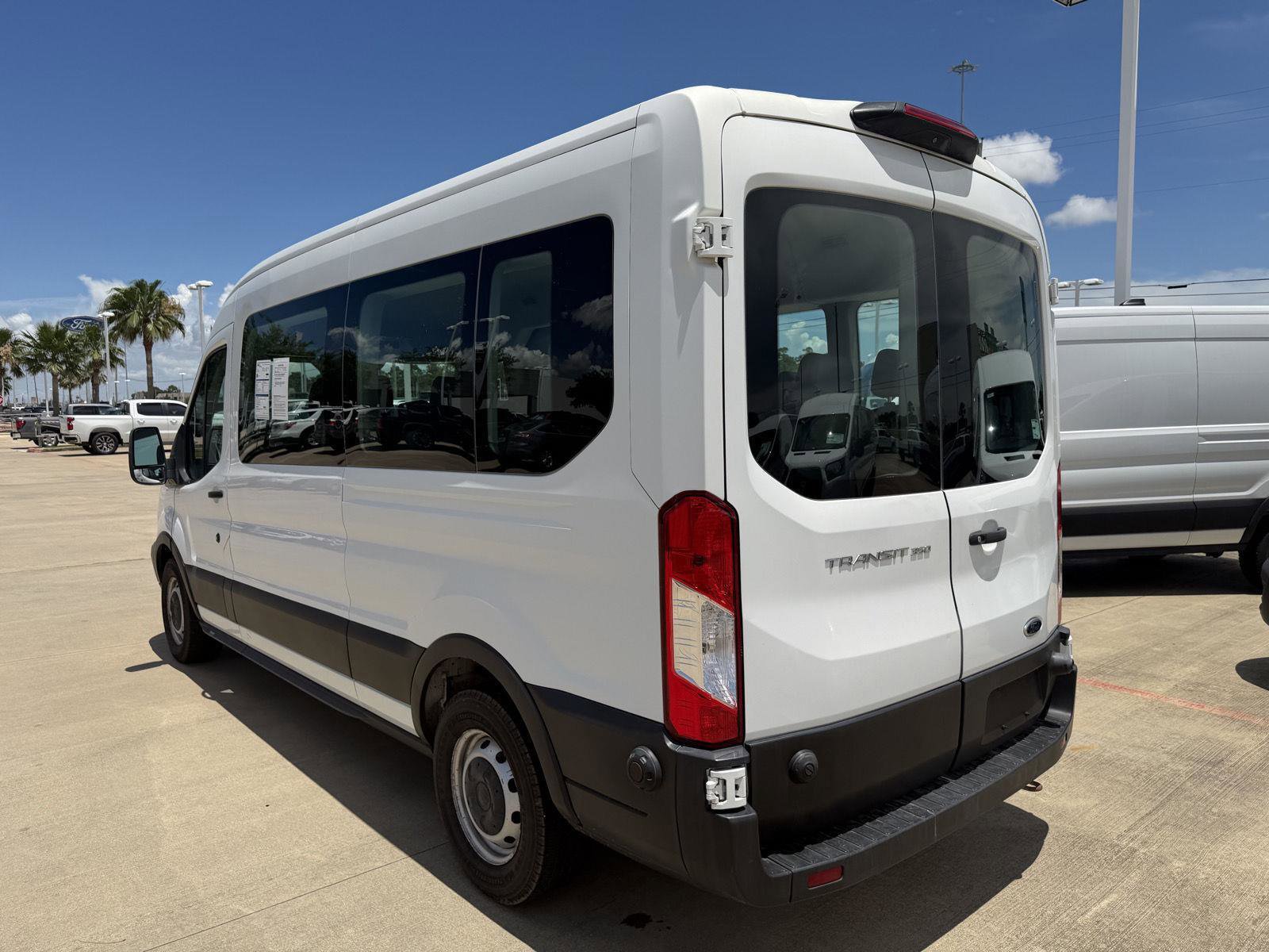Certified 2019 Ford Transit 350 XL RWD image 7