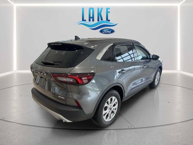 Certified 2023 Ford Escape Active AWD/4WD image 3