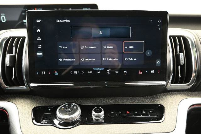Certified 2025 Ford Expedition Tremor AWD/4WD image 34