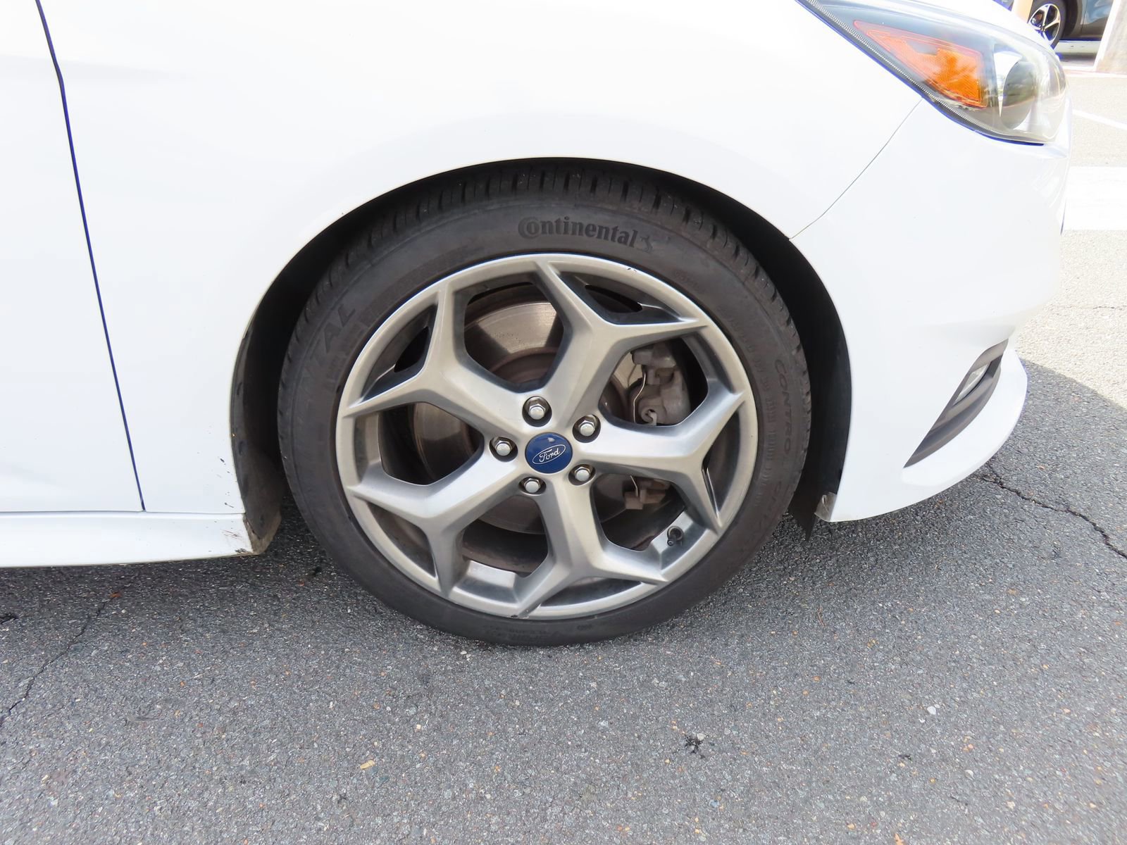 Certified 2017 Ford Focus ST w/ Equipment Group 402A image 14