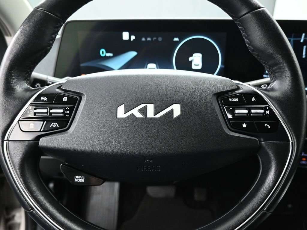 Used 2022 Kia EV6 Wind w/ Wind Technology Package image 12