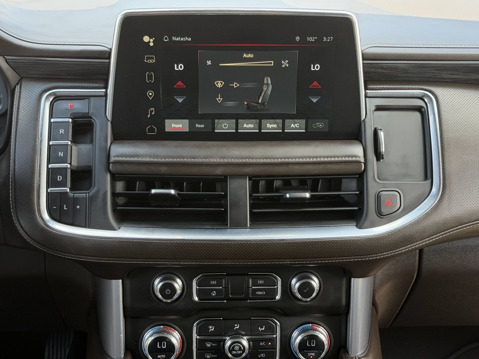 Used 2023 GMC Yukon SLT w/ SLT Premium Package AWD/4WD image 18
