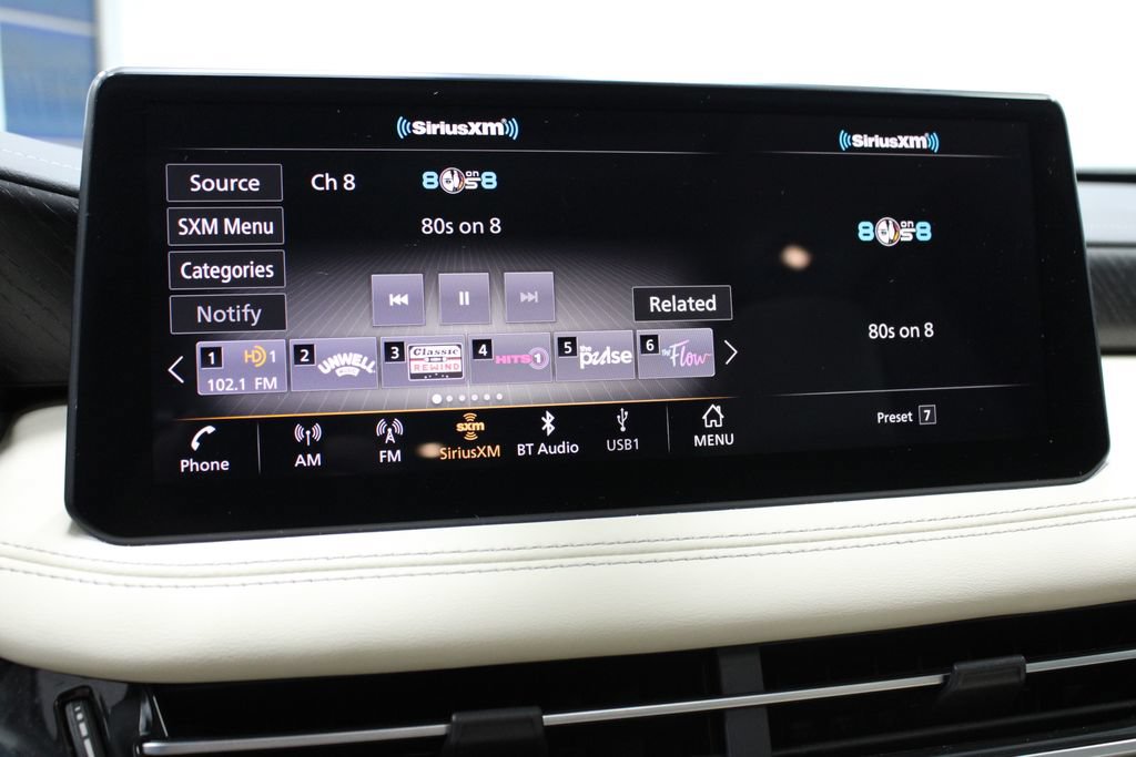Used 2025 INFINITI QX60 Sensory AWD/4WD image 2